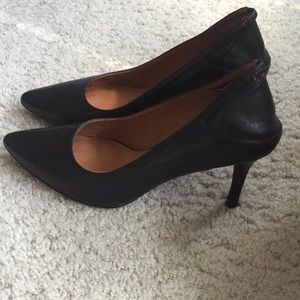 Vetements black leather slingback pumps US 7